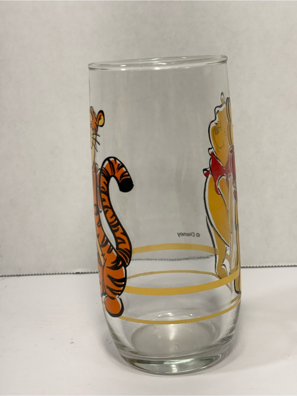 Vintage Disney Winnie the Pooh & Tigger Collectible Drinking Glass - Picture 4 of 5